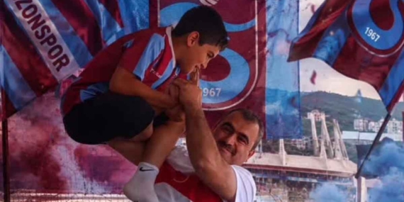 Mardinli küçük çocuğun Trabzonspor sevgisi beğeni topladı 11 mardin-trabzonspor-musab