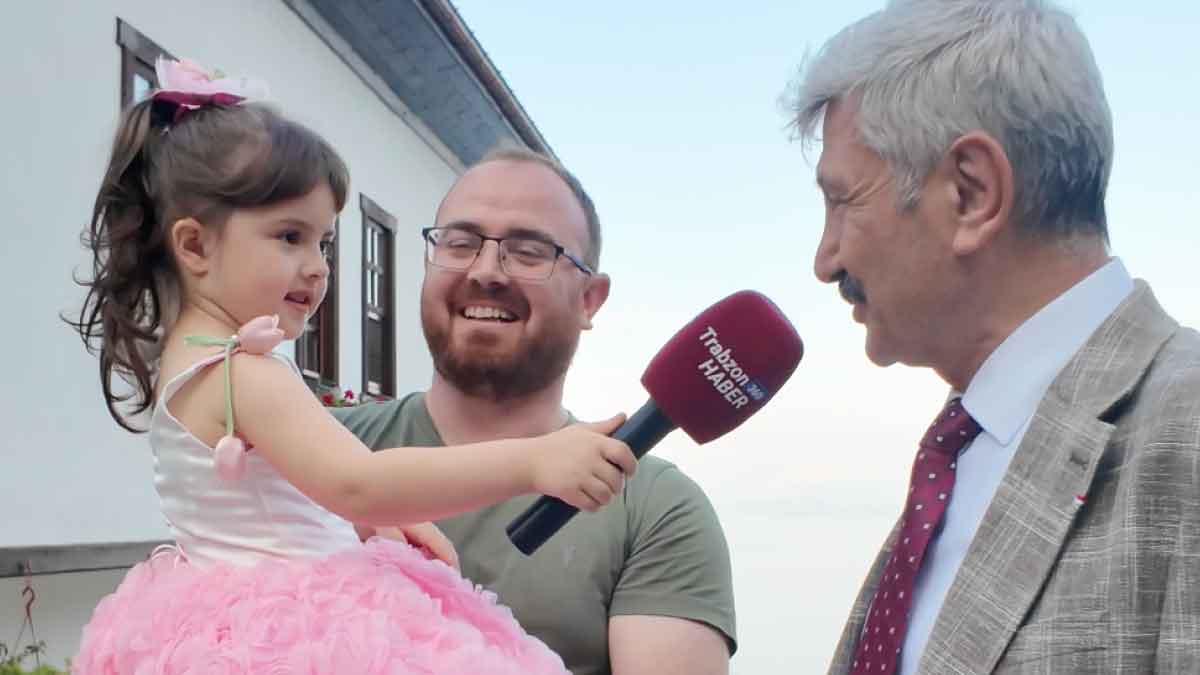 Azeri minikten Trabzonlu başkana "Taşacak Bu Deniz" sorusu 3 minik-sehradan-tasacak-bu-deniz-sorusu
