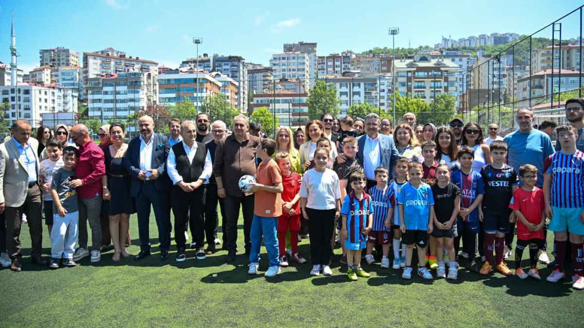 Trabzon'da futbol akademisi açıldı 3 trabzon-barva-futbol-akademisi