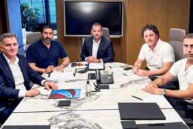 Trabzonspor’da yeni sezon ve transfer gündemi masaya yatırıldı 7 trabzonspor-istanbul-toplanti